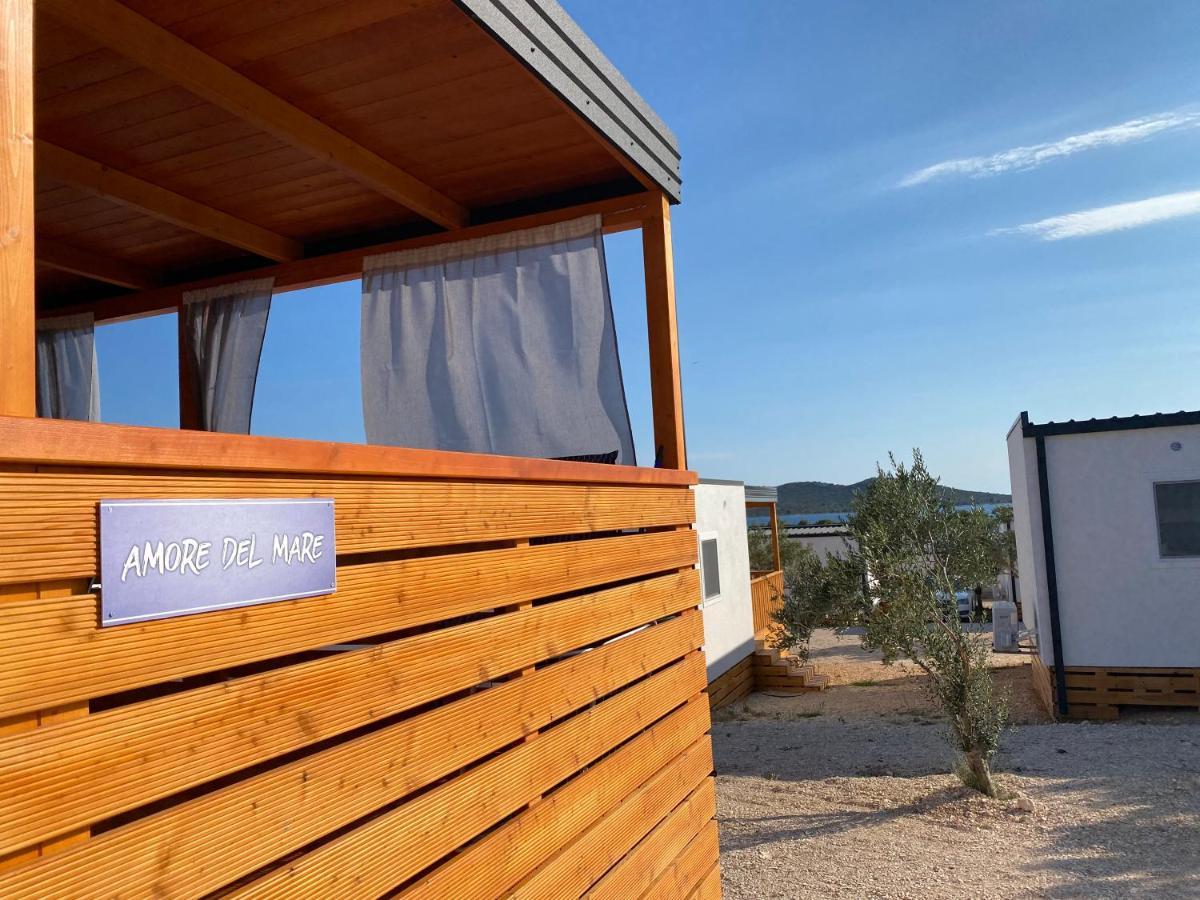 Amore Del Mare, Seaside Family Pace, Free Parking And Wifi In Camp Dalmatino Drage Exterior photo