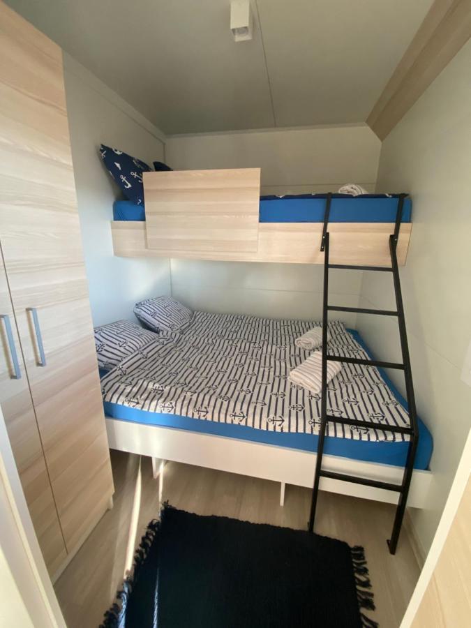 Amore Del Mare, Seaside Family Pace, Free Parking And Wifi In Camp Dalmatino Drage Exterior photo