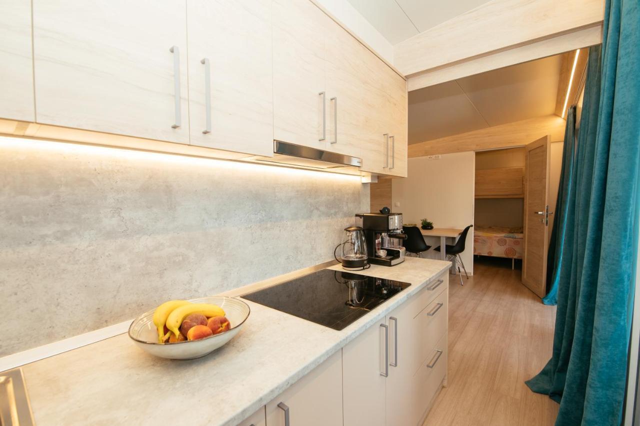 Amore Del Mare, Seaside Family Pace, Free Parking And Wifi In Camp Dalmatino Drage Exterior photo