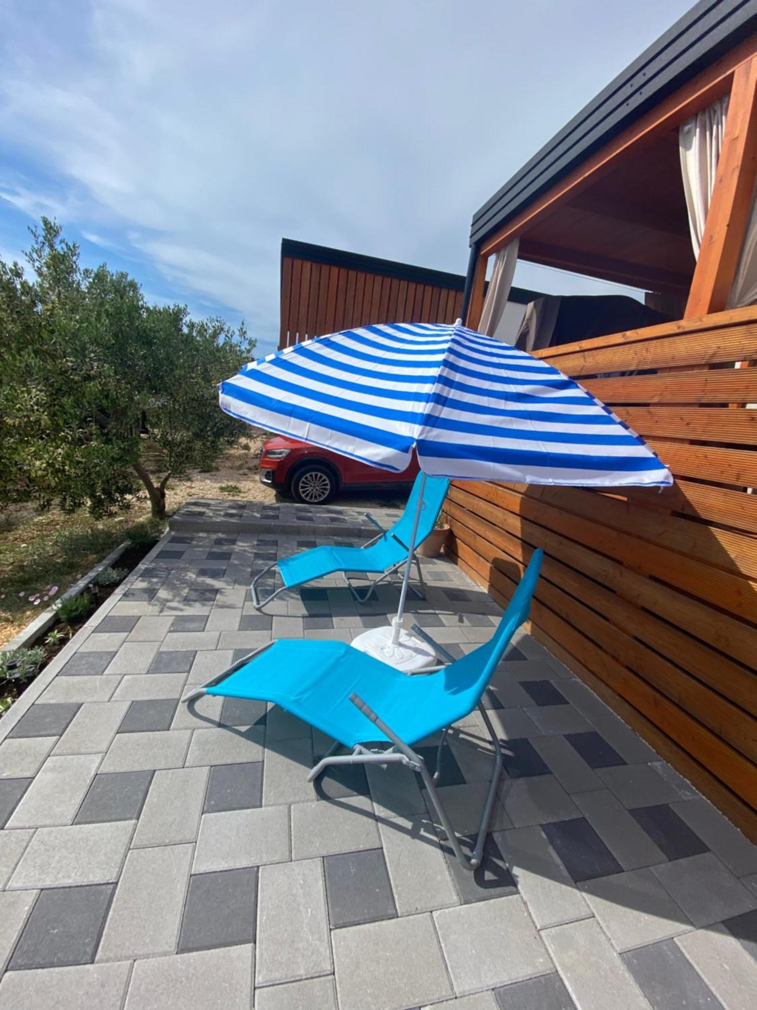 Amore Del Mare, Seaside Family Pace, Free Parking And Wifi In Camp Dalmatino Drage Exterior photo